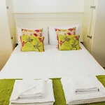 Cotham Lawn Apartments
