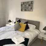 Bellevue Apartment