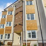 Anstey Heights Apartments