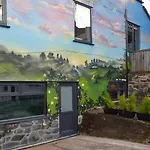 The Mural - City Centre - Your Apartment
