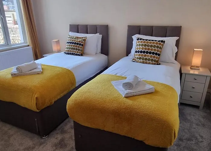 Brynland Apartment By Cliftonvalley Apartments