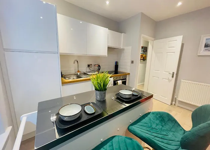 Bristol City Stays - Harbourside Apartments