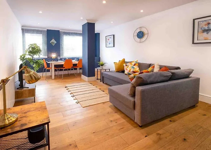 Riverside House Bristol