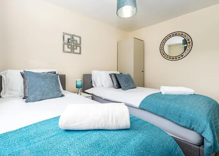 Fortified 4 Bedroom Holly Lodge