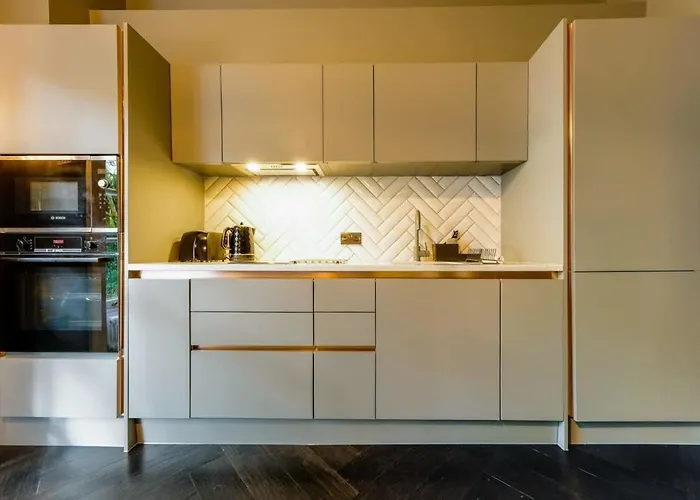 Clifton 32 - Apartment 1 - Hopewell