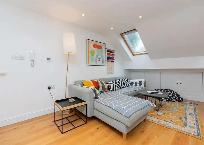 The Old Wire Factory - 2 Bed, Close To City Centre, Fast Wifi, Comfortable Home From Home