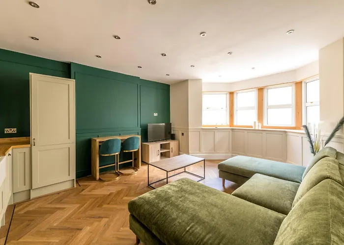 Luxury Victorian Apartment By Prescott Apartments