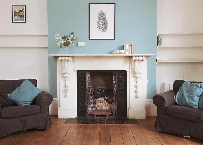 Georgian Shared House No\'64 - By Clifton Short Lets