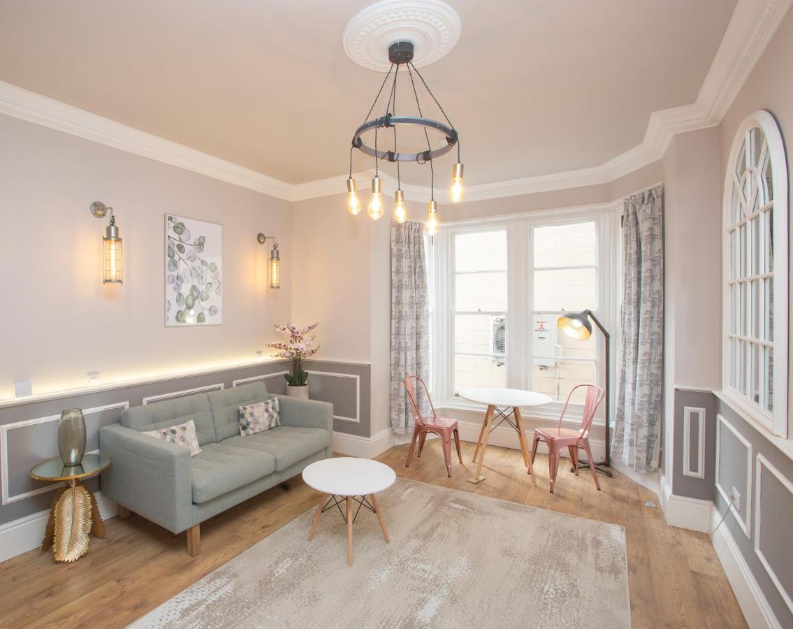Alma In A Perfect Location * Bristol