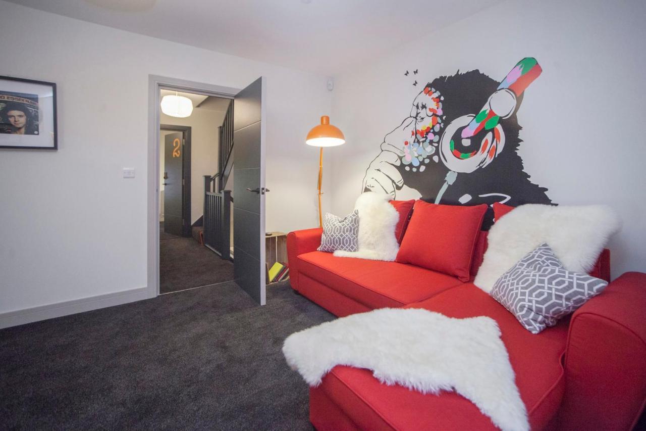 Higgihaus #3b 4 Bed Monday - Friday Whole House * Bristol