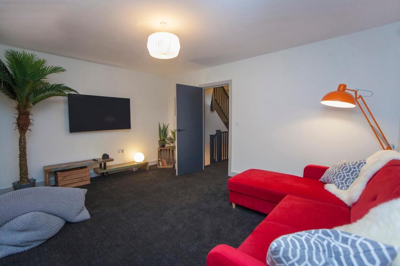 Higgihaus #3a 4 Bed Monday - Friday Whole House *