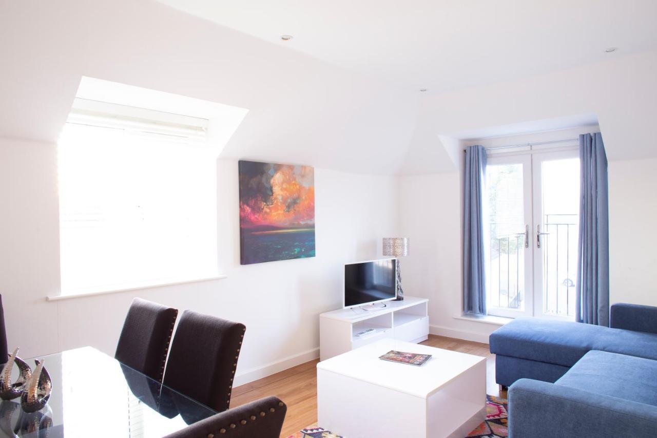 Savoy Court - Free Parking Apartment Bristol