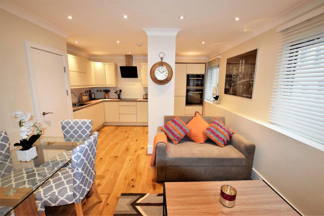 Yourapartment.com - Riverside City Centre * Bristol