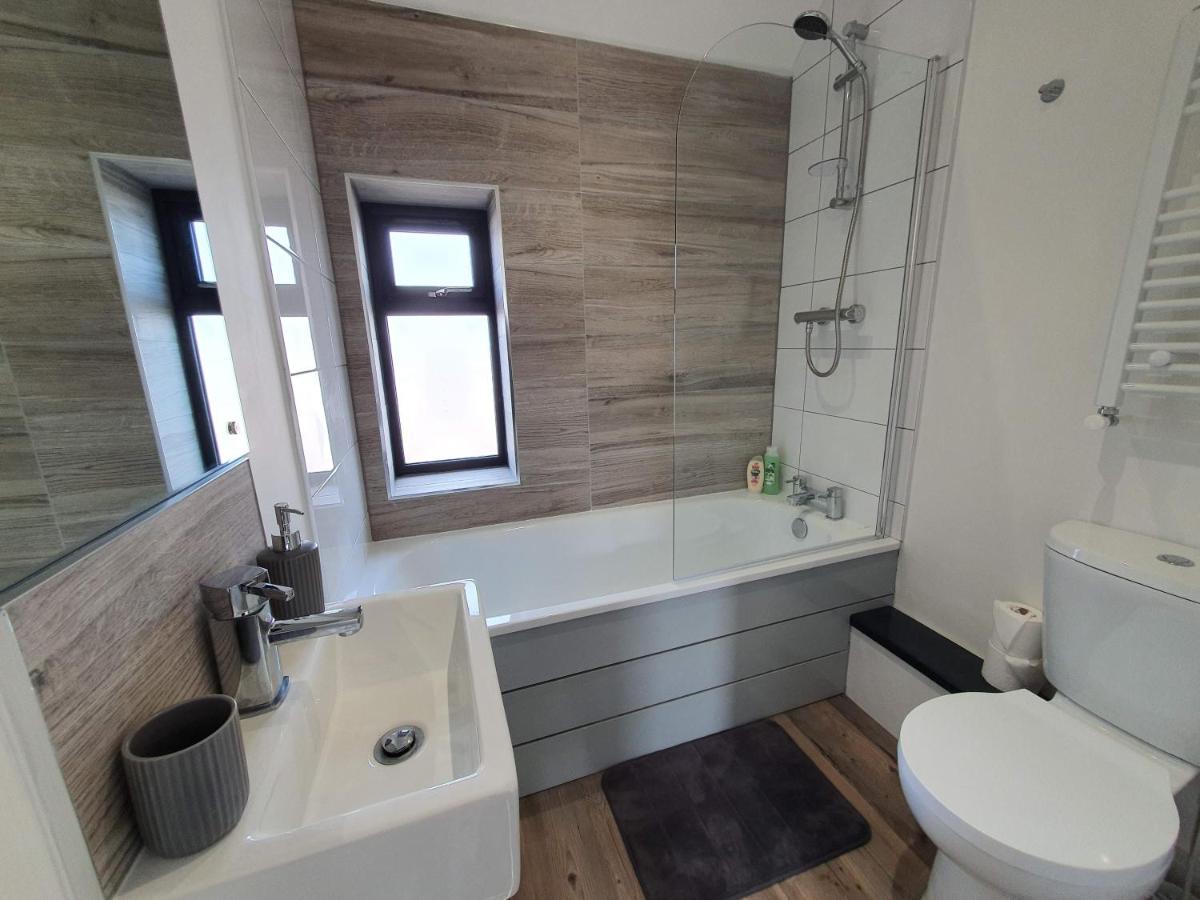 2 Bedroom In Filton By Cliftonvalley *