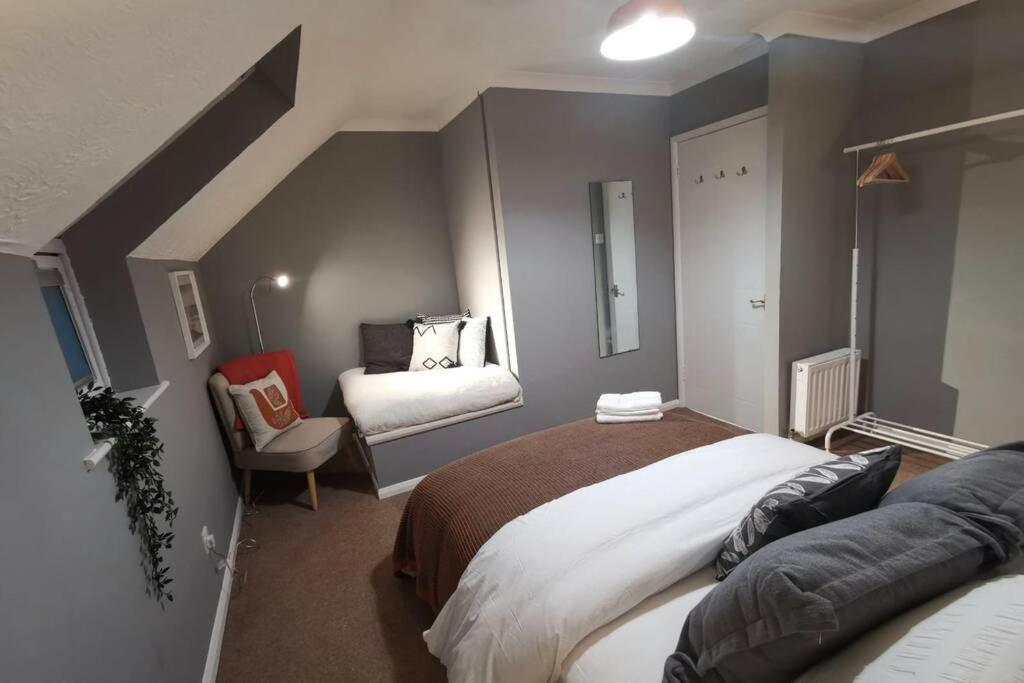 Apartment Cosy Up In Palmers Leaze Bristol