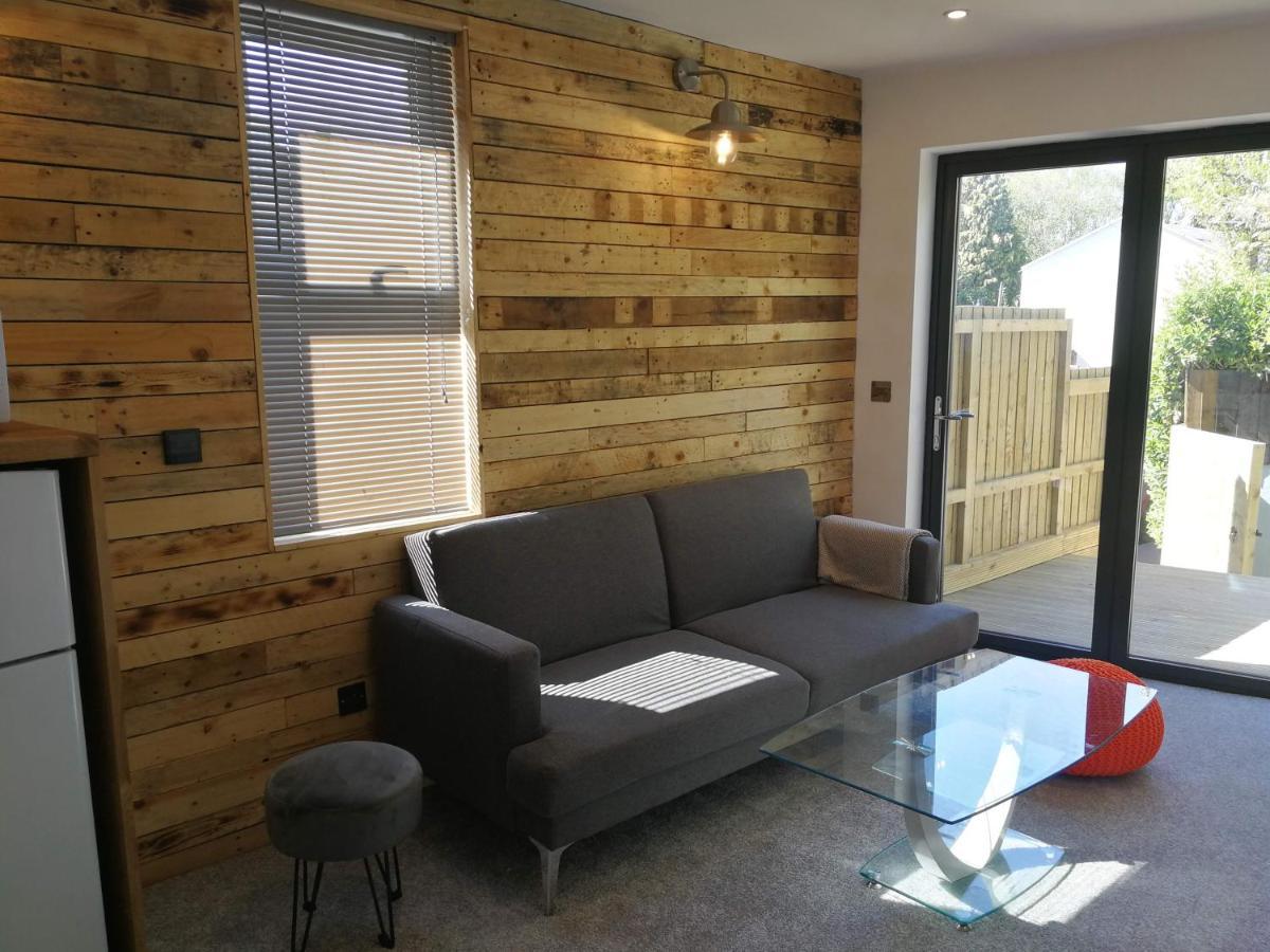Derby Den By Cliftonvalley Apartment