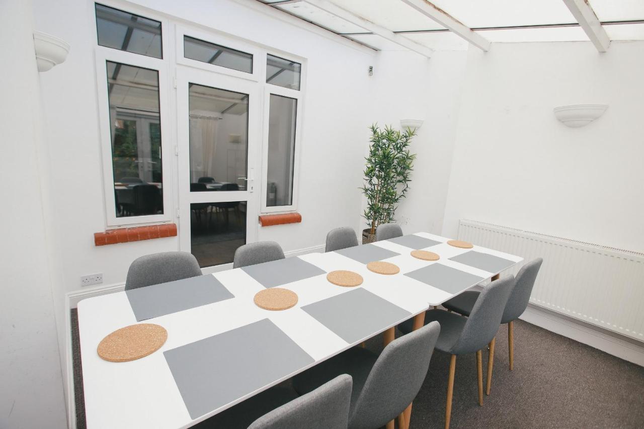 39 Court Rd Holiday home *