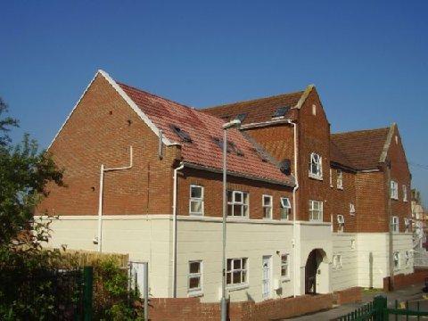 Serviced Lettings - Beaufort Court Apartment Bristol