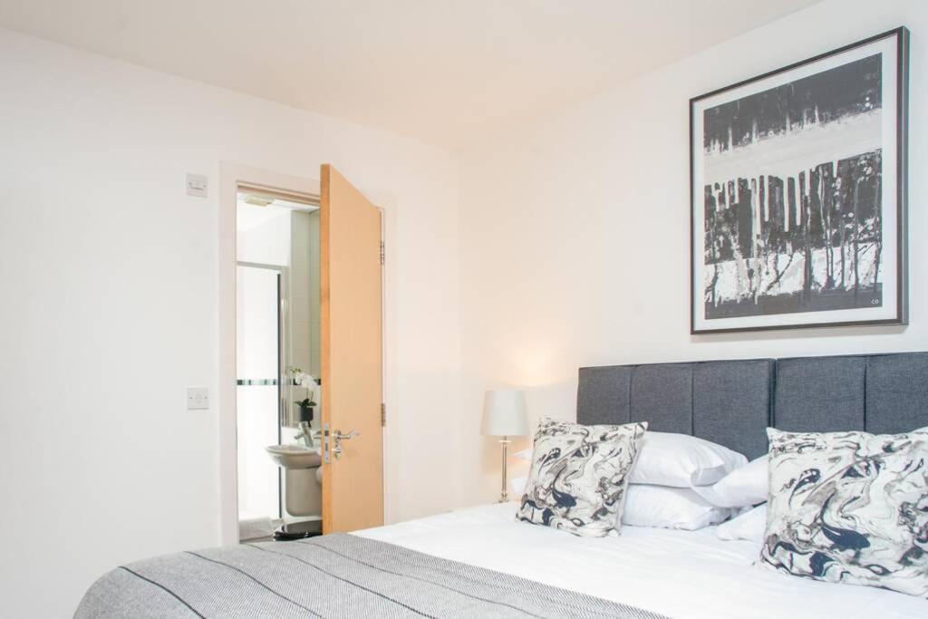 Clifton Jewel - 4 Bed Townhouse With Parking. Mycityhaven * Bristol