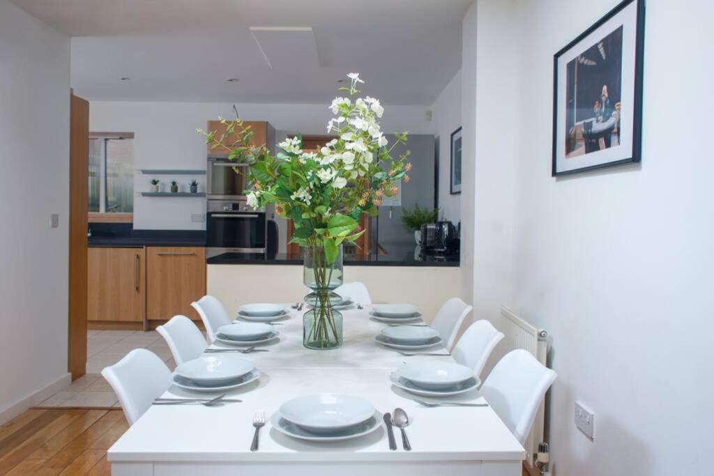 Holiday home Clifton Jewel - 4 Bed Townhouse With Parking. Mycityhaven