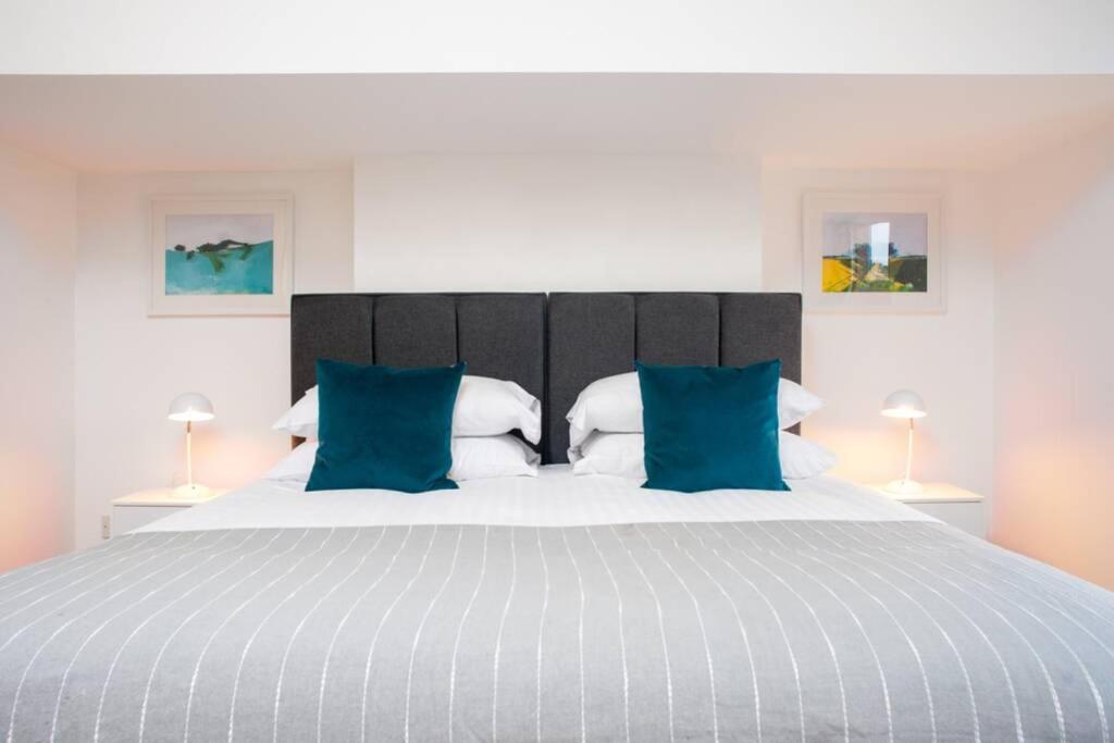 Clifton Jewel - 4 Bed Townhouse With Parking. Mycityhaven Holiday home *