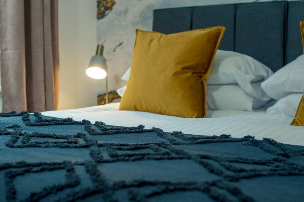 Clifton Jewel - 4 Bed Townhouse With Parking. Mycityhaven * Bristol