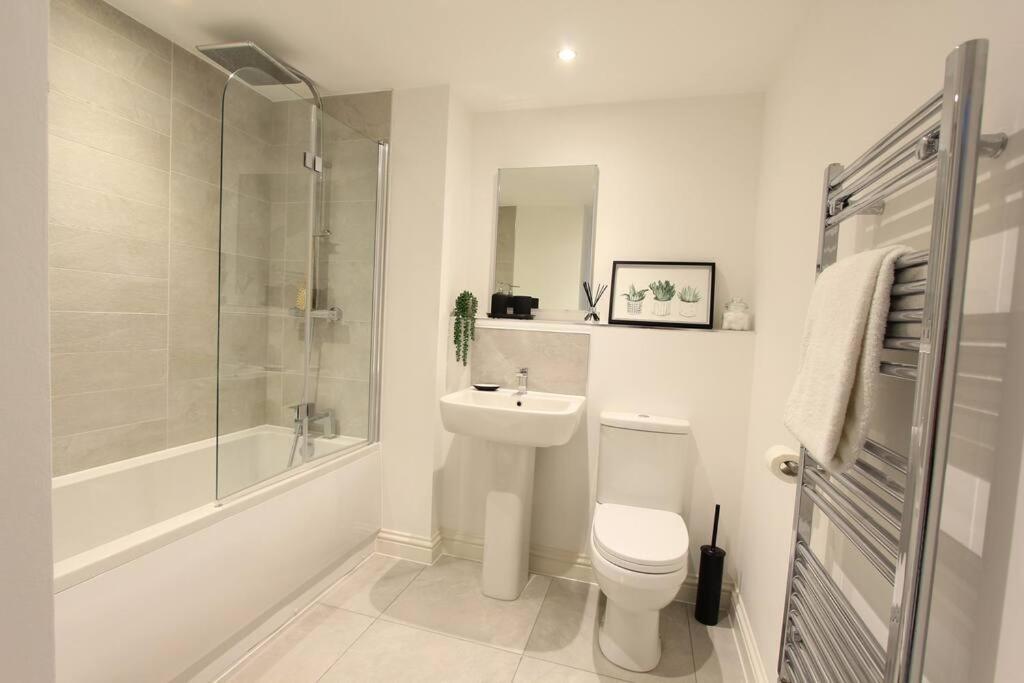 Cabot Mews 2