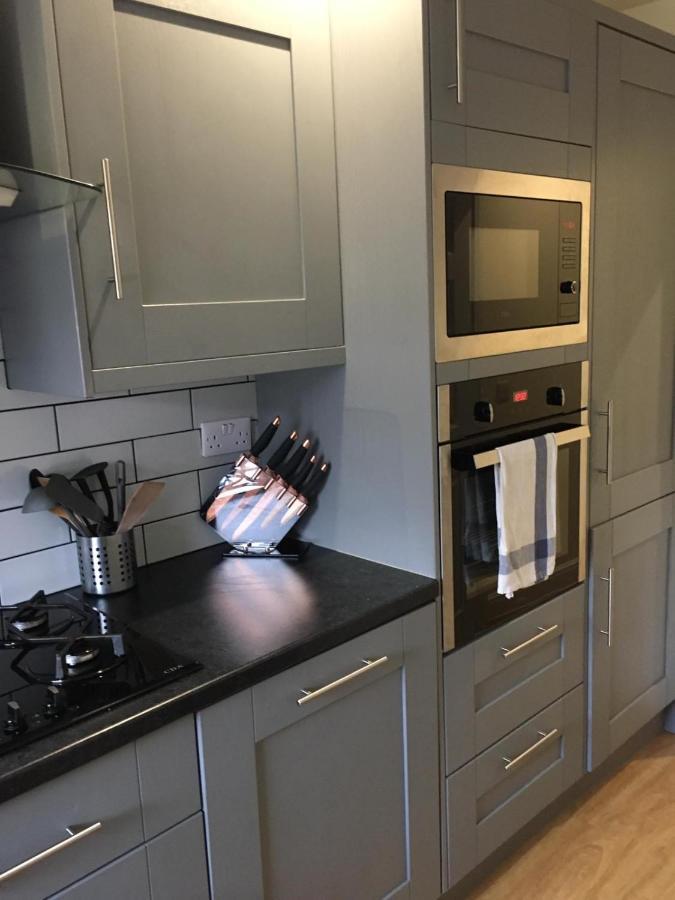 Apartment Short Term Lets From £15 Per Person Per Night *