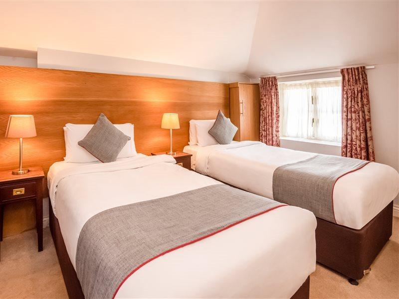Oyo The Regency, Clifton Hotel 3*