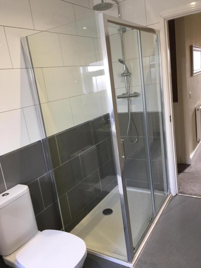 Short Term Lets From £15 Per Person Per Night Bristol