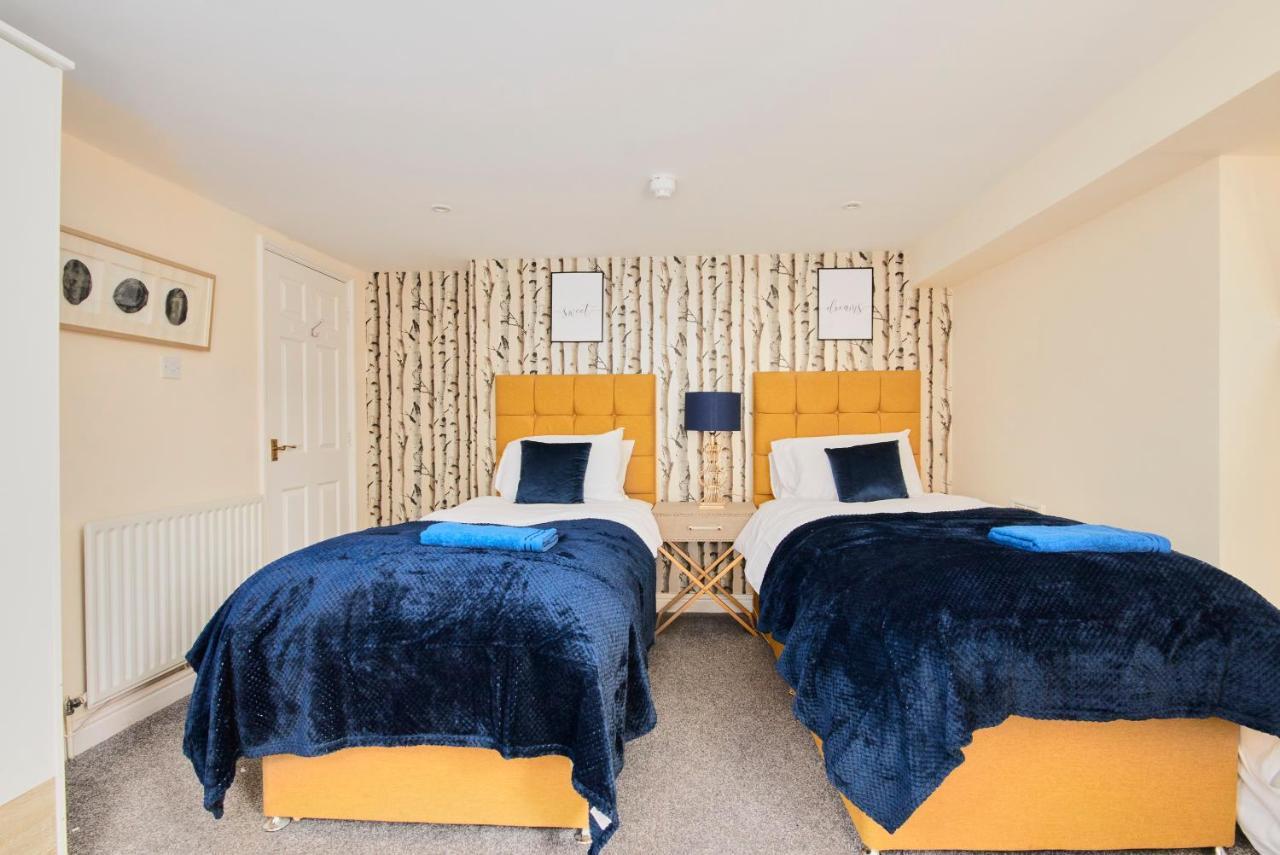The Exquisite Gem Of Clifton *