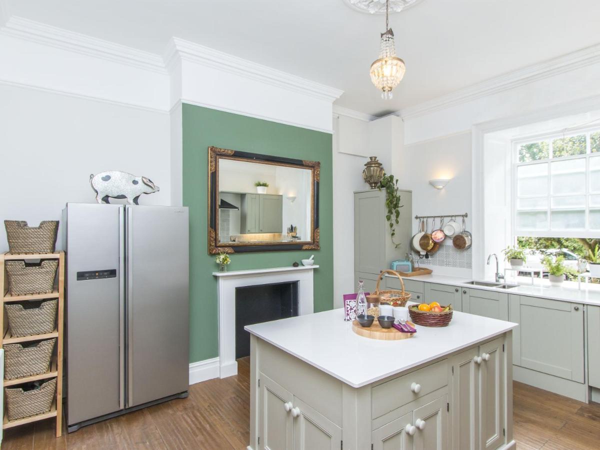 Bed & Breakfast 3 Berkeley Square