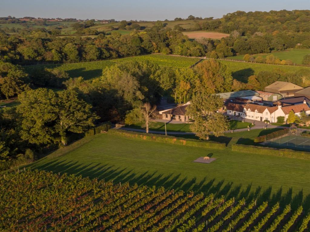 Aldwick Estate Farm stay *