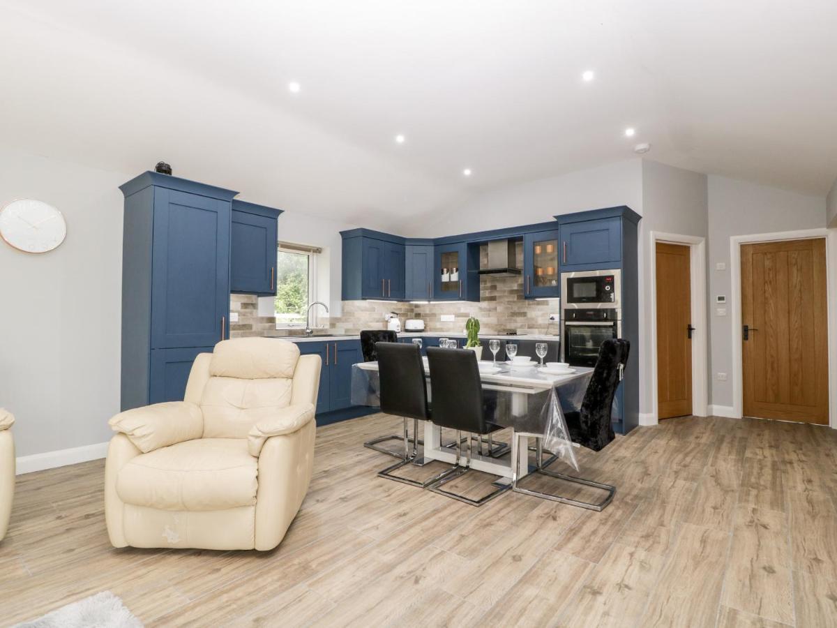 Holiday home Strawberry Stables Bristol