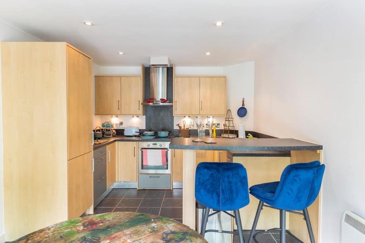 Apartment Large Boutique Harbourside Apartment - Football Table (Adults Only)