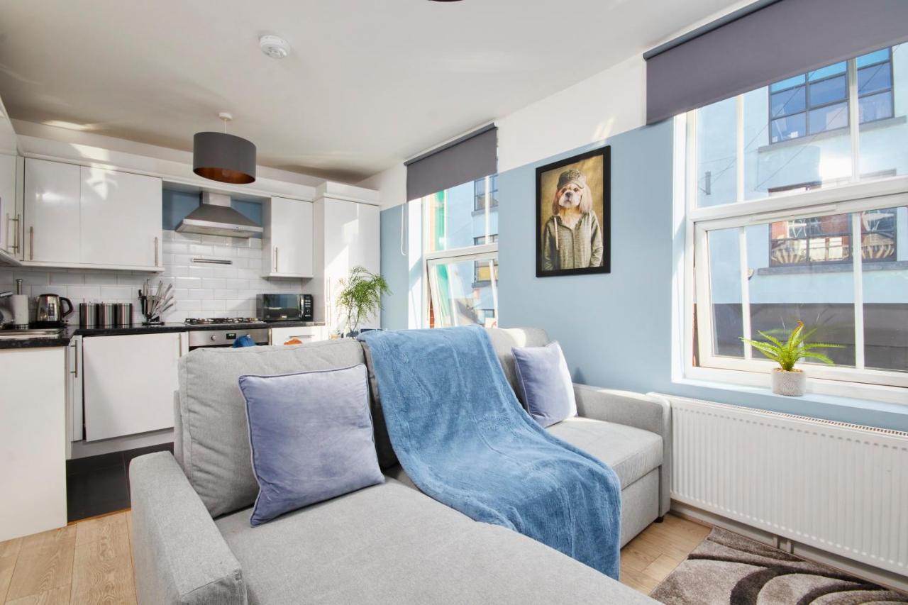 The Stunning Gems Of Central Apartment