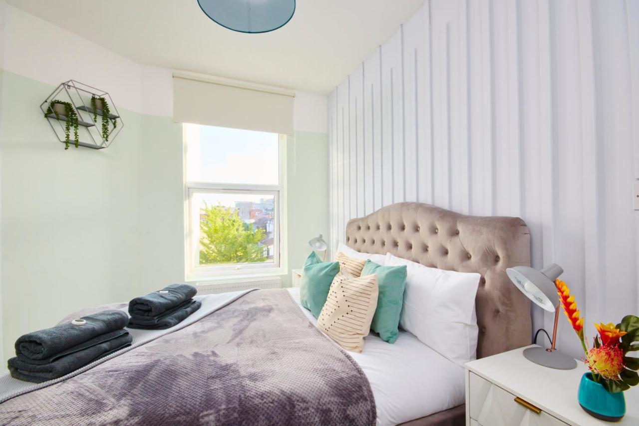 The Stunning Gems Of Central Apartment *