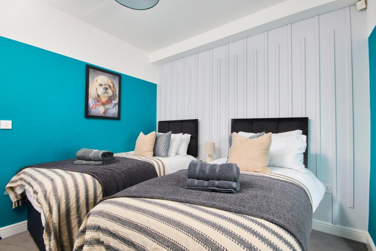 The Stunning Gems Of Central Apartment *