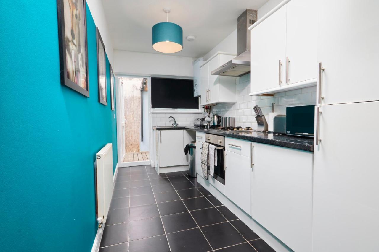 The Stunning Gems Of Central Apartment *