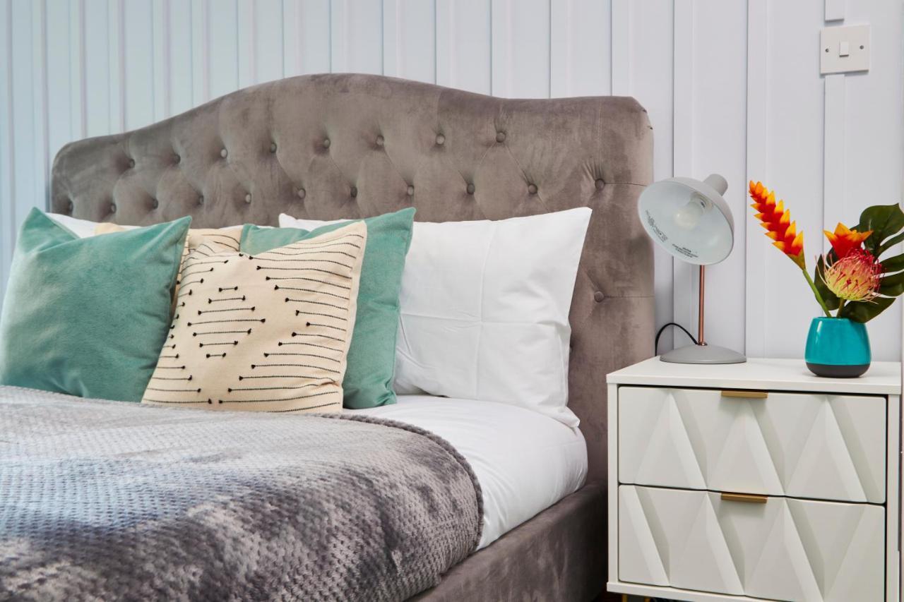 The Stunning Gems Of Central Apartment Bristol