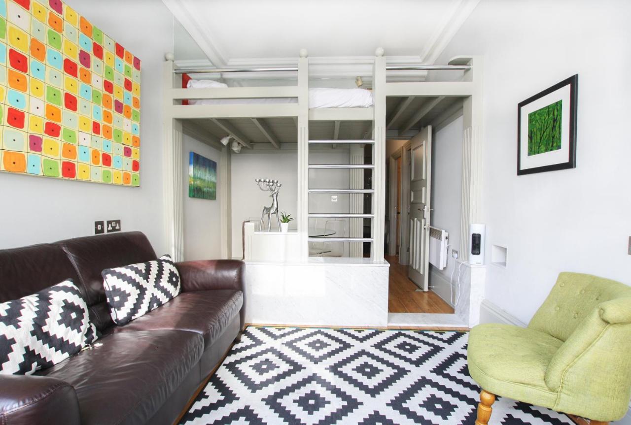 Historic Two Bed In Heart Of The * Bristol
