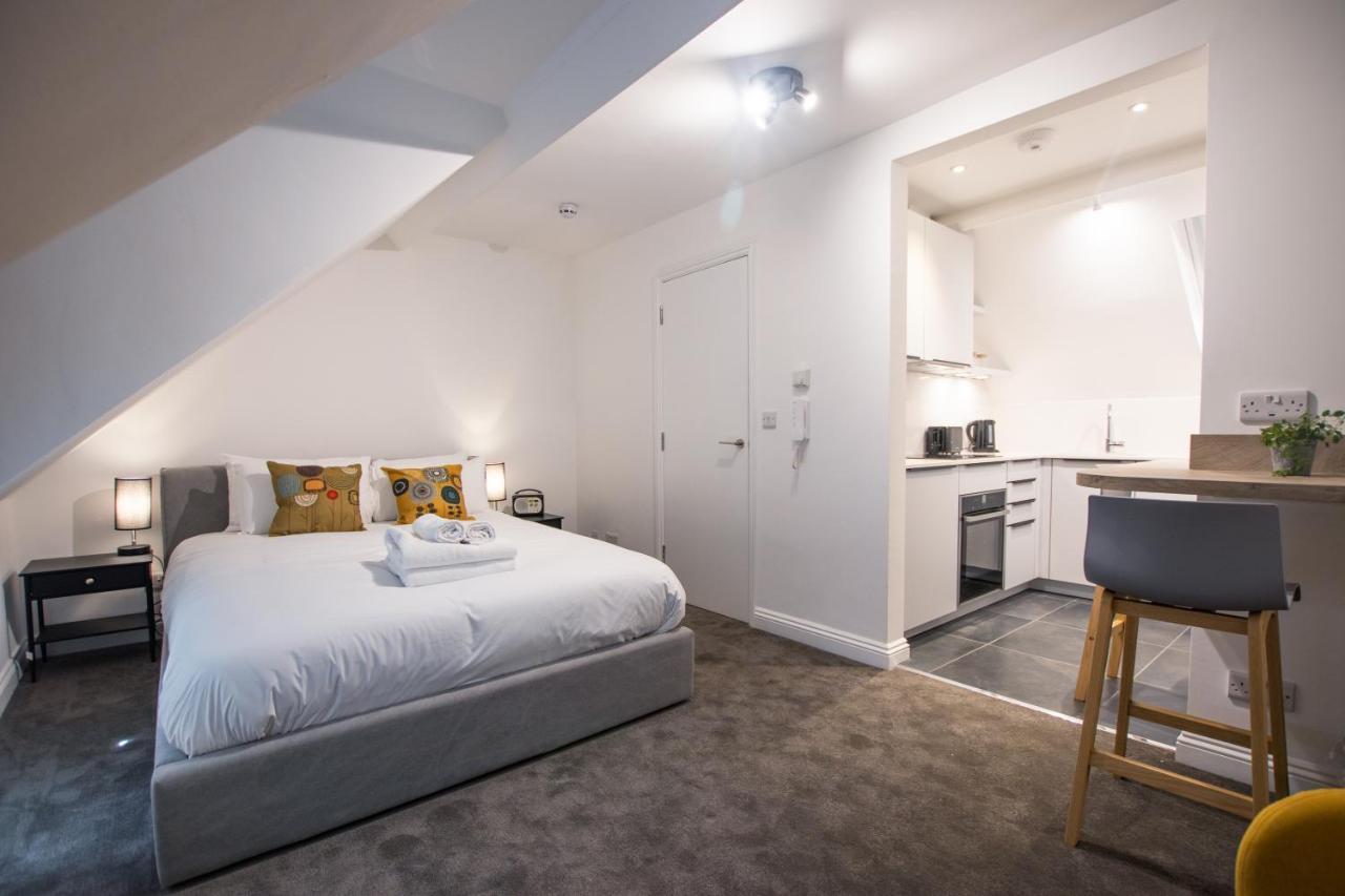 Bright & Beautiful Flat In Bristol! Bristol