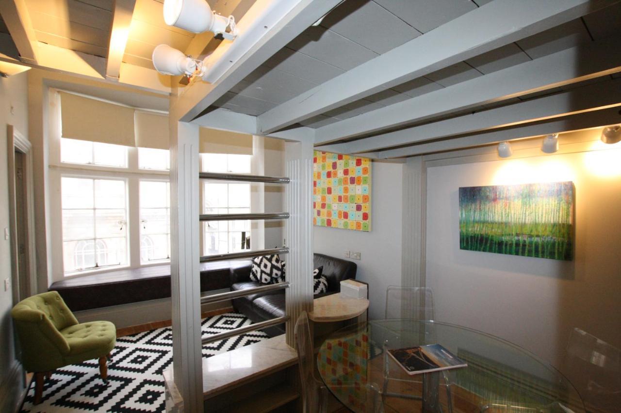 Historic Two Bed In Heart Of The * Bristol