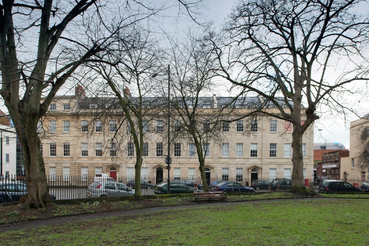 Fantastic 2 Bedroom Centre Apartment Bristol