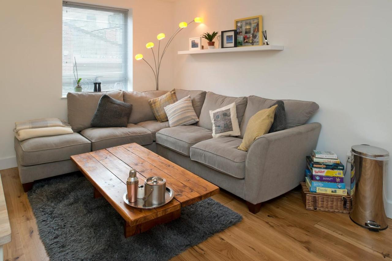 Fantastic 2 Bedroom Centre Apartment Bristol