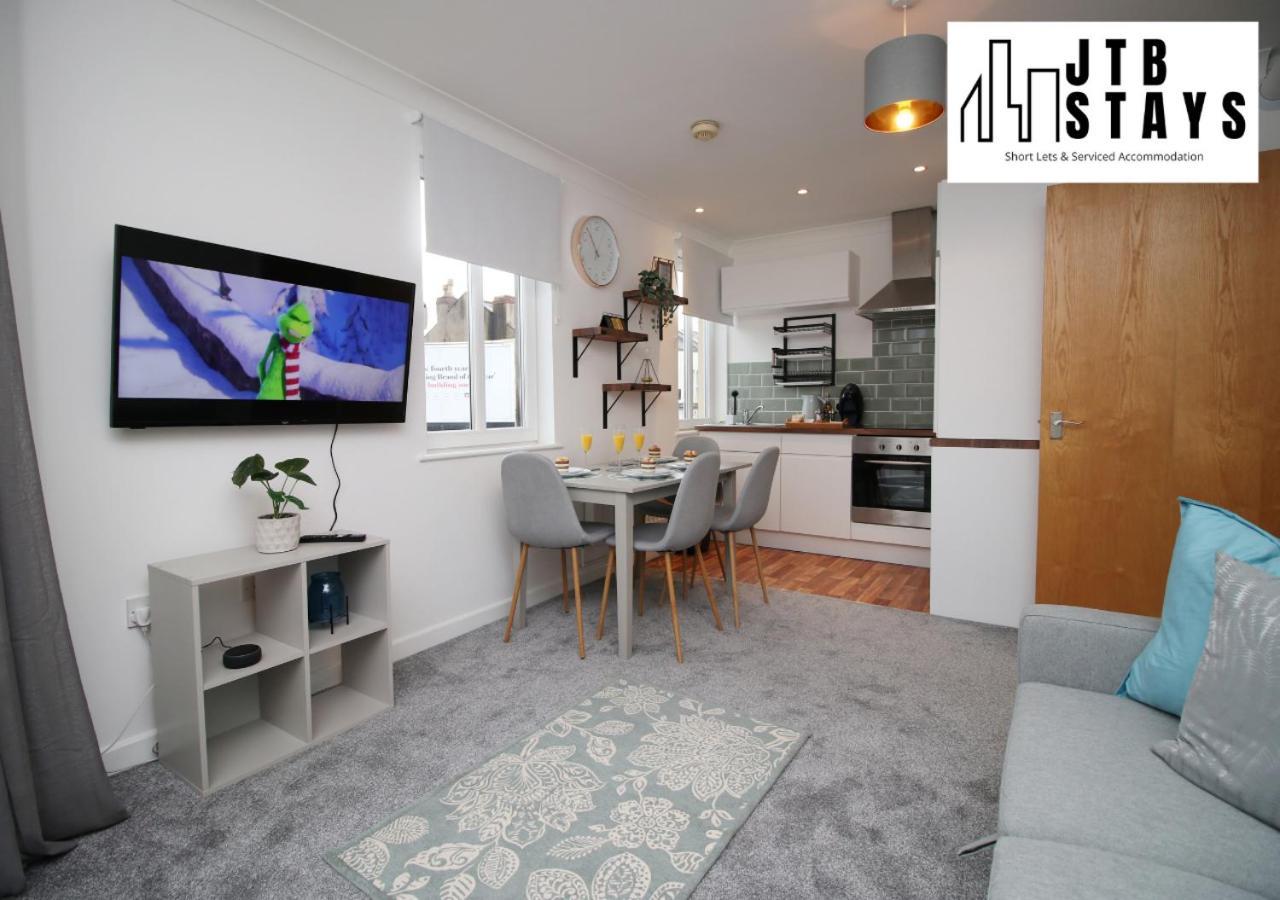 Homely Bedminster 2 Bedroom Apartment By Jtb Stays Short Lets & Serviced Accommodation