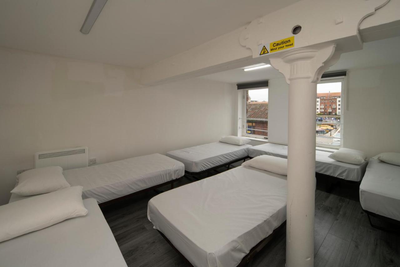 Hostel Harbourside