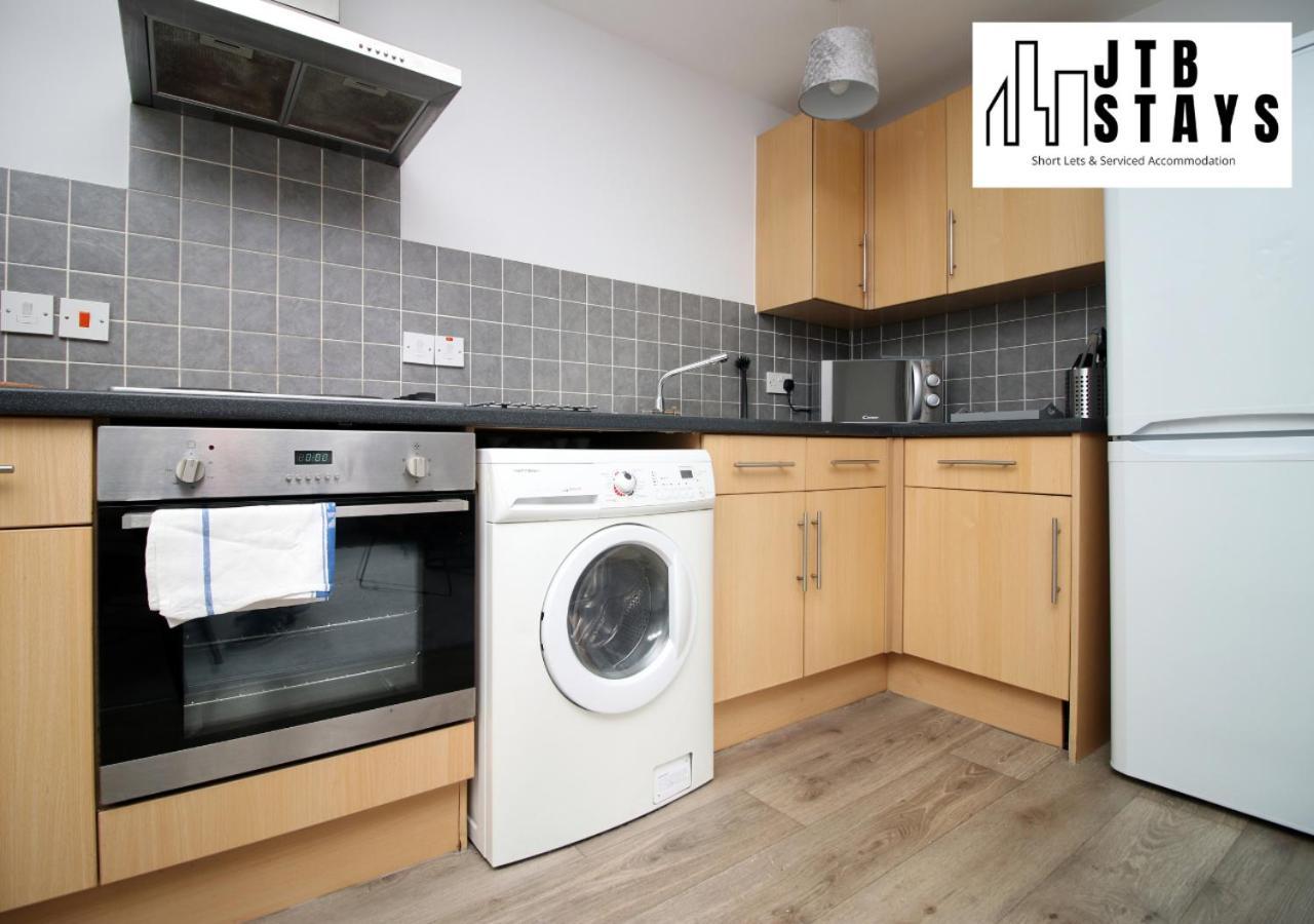 Fabulous 2 Bedroom Compass House By Jtb Stays Short Lets & Serviced Accommodation, Self Check-In And Wifi Apartment Bristol