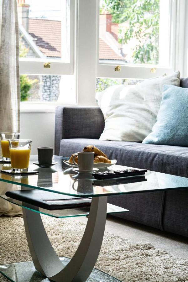 Beautiful First Floor Period * Bristol