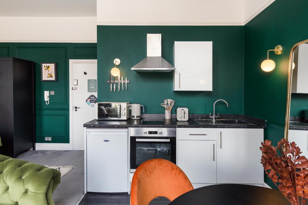 Your I Clifton House *